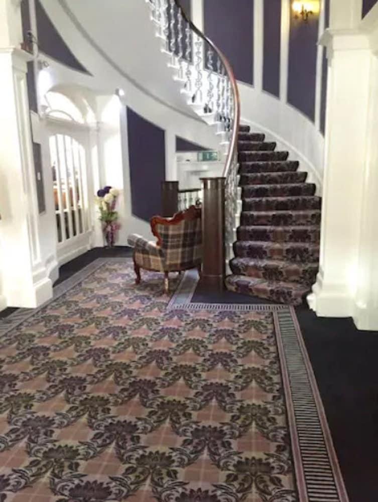 The Tontine Greenock